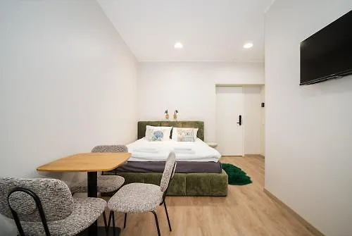 Airport-bus - 13 North - 8 Reval