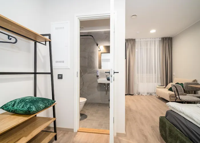 Апартаменты Airport-bus - 13 North - 8 Таллин